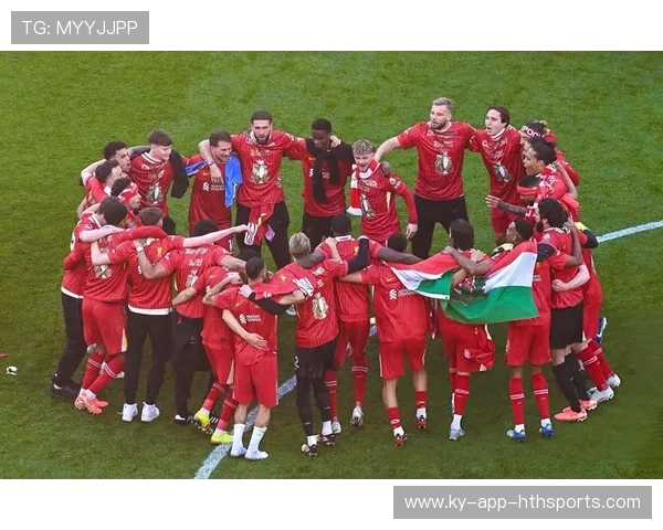 利物浦安菲尔德不容有失，皇马来势汹猛，利物浦安菲尔德壁纸